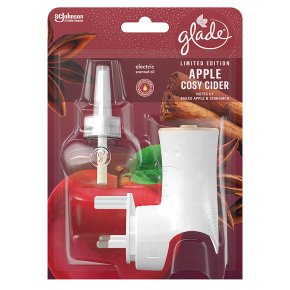 Glade Cosy Apple Electric Scented Oil