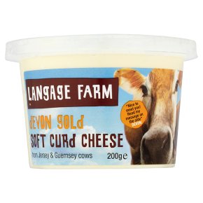 Devon Gold soft curd cheese