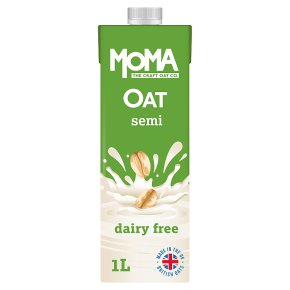 Moma Oat Milk Unsweetened Dairy Free Semi Skimmed Milk Alternative