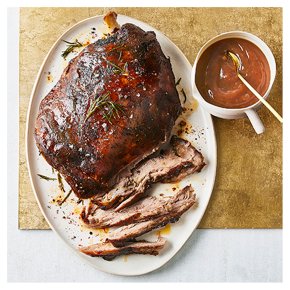 Slow Cooked British Bone-In Lamb Shoulder with Cranberry & Shallot Jus