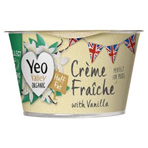 Yeo Valley Organic Half Fat Crème Fraîche with Vanilla