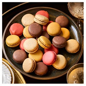 No.1 24 Winter Macaron Selection