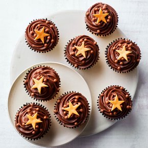 8 Chocolate Stars Cupcakes