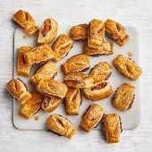 No.1 24 Four Cheese & Caramelised Onion Mini Rolls