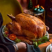 Duchy Organic Large Bronze Whole Turkey with Giblets