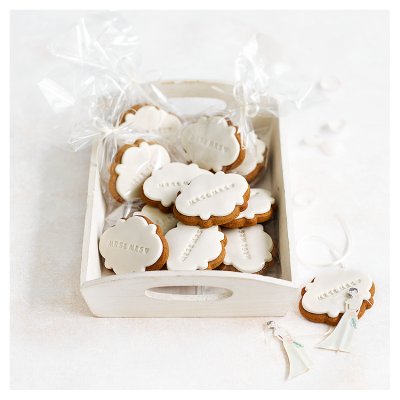 12 Mrs & Mrs Gingerbread Wedding Biscuits