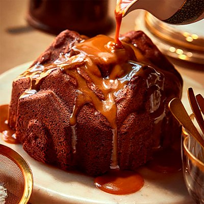 Sticky Toffee Yule Lodge