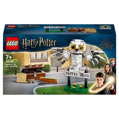 Lego Harry Potter Hedwig at 4 Privet Drive