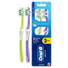Oral-B Pro Clean Advanced Manual Toothbrush Deep Cleaning & Plaque Removal Medium x2